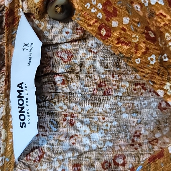 NWT Floral Tank (1X) - Picture 2 of 6